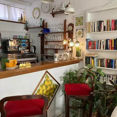Hotel Villa Verde Ξενοδοχείο 3*