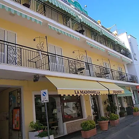 호텔 Hotel Villa Verde