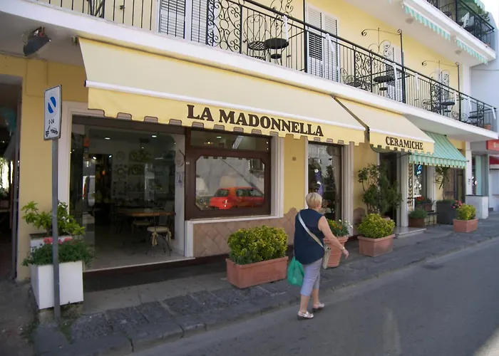 Hotel Villa Verde Ξενοδοχείο 3*